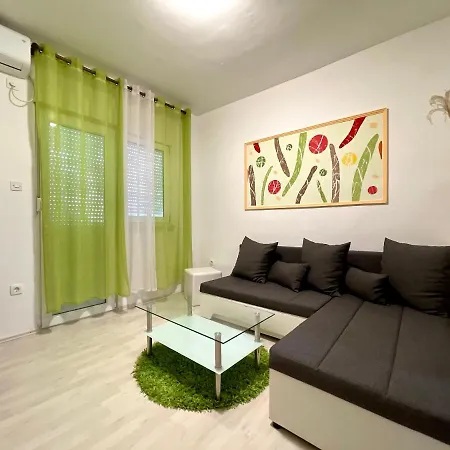 Vesnica Apartman *